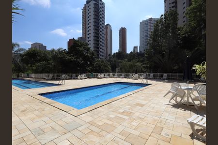 Apartamento à venda com 95m², 3 quartos e 2 vagasÁrea comum - Piscina