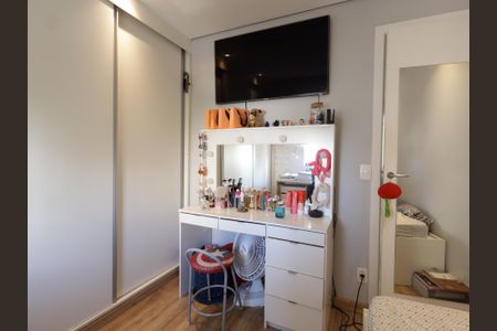 Apartamento à venda com 95m², 3 quartos e 2 vagasQuarto 2