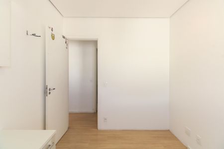 Apartamento à venda com 72m², 3 quartos e 2 vagasQuarto 2