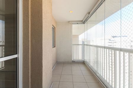 Apartamento à venda com 72m², 3 quartos e 2 vagasVaranda 