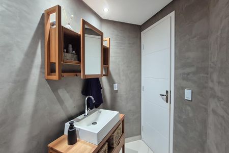 Apartamento para alugar com 95m², 3 quartos e 1 vaga Apartamento para alugar com 95m², 3 quartos e 1 vagaBanheiro Social