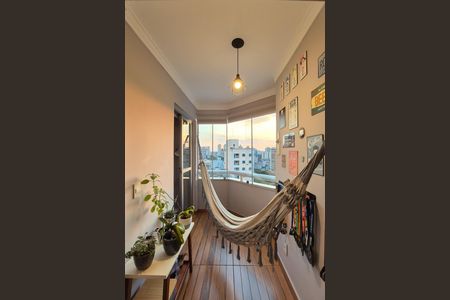 Apartamento para alugar com 95m², 3 quartos e 1 vaga Apartamento para alugar com 95m², 3 quartos e 1 vagaVaranda da Sala e quarto