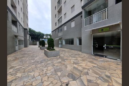 Apartamento para alugar com 64m², 3 quartos e 1 vagaÁrea comum