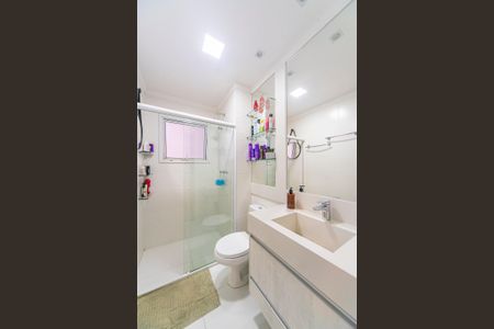 Apartamento à venda com 94m², 3 quartos e 2 vagas Apartamento à venda com 94m², 3 quartos e 2 vagasBanheiro do Quarto 2
