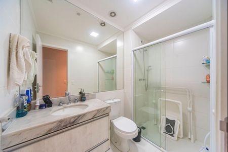 Apartamento à venda com 94m², 3 quartos e 2 vagas Apartamento à venda com 94m², 3 quartos e 2 vagasBanheiro Social