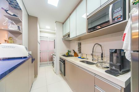 Apartamento à venda com 94m², 3 quartos e 2 vagas Apartamento à venda com 94m², 3 quartos e 2 vagasCozinha