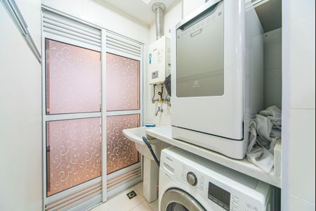 Apartamento à venda com 94m², 3 quartos e 2 vagas Apartamento à venda com 94m², 3 quartos e 2 vagasÁrea de Serviço