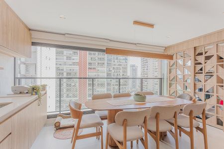 Varanda de apartamento à venda com 3 quartos, 92m² em Sumaré, São Paulo