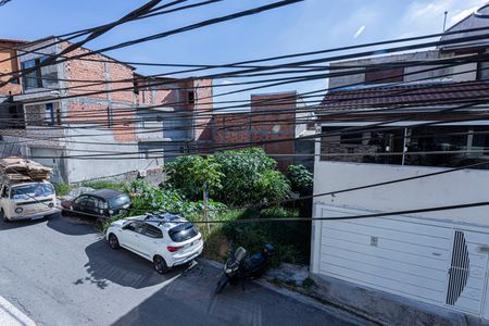 Casa para alugar com 70m², 2 quartos e sem vagaVista Varanda e quintal