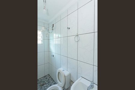 Casa para alugar com 70m², 2 quartos e sem vagaBanheiro