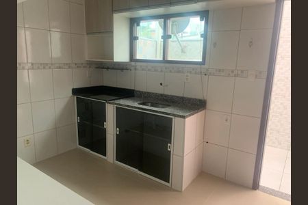 Casa para alugar com 55m², 2 quartos e 1 vagaCozinha