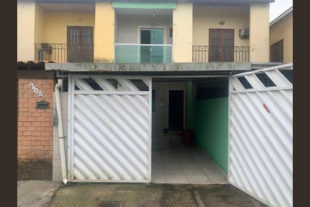 Casa para alugar com 55m², 2 quartos e 1 vagaFachada