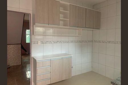 Casa para alugar com 55m², 2 quartos e 1 vagaCozinha