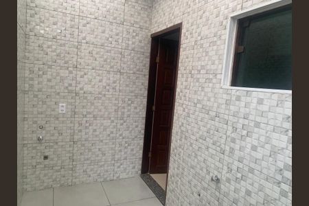 Casa para alugar com 55m², 2 quartos e 1 vagaÁrea de Serviço