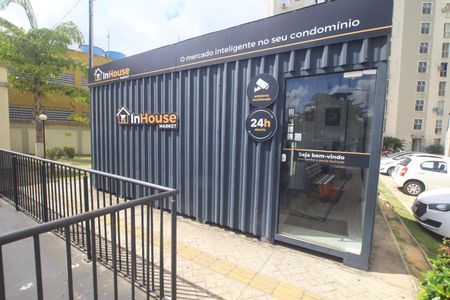 Apartamento para alugar com 45m², 2 quartos e 1 vagamercadinho