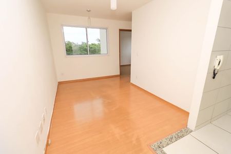 Sala de apartamento para alugar com 2 quartos, 45m² em Cassange, Salvador