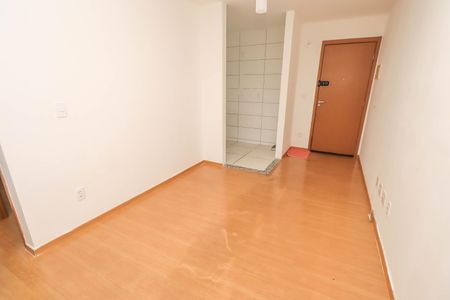 Sala de apartamento para alugar com 2 quartos, 45m² em Cassange, Salvador