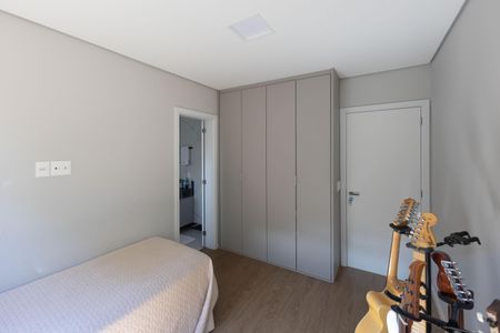 Casa de condomínio à venda com 526m², 4 quartos e 4 vagasQuarto 1