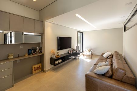 Casa de condomínio à venda com 526m², 4 quartos e 4 vagasSala de TV 2