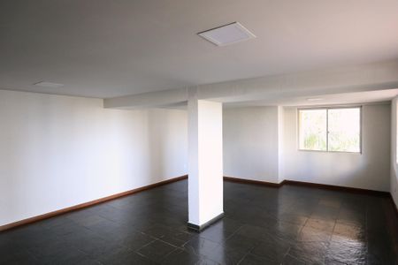Apartamento para alugar com 170m², 4 quartos e 2 vagasÁrea comum - Salão de festas