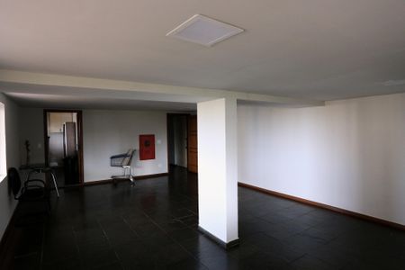 Apartamento para alugar com 170m², 4 quartos e 2 vagasÁrea comum - Salão de festas