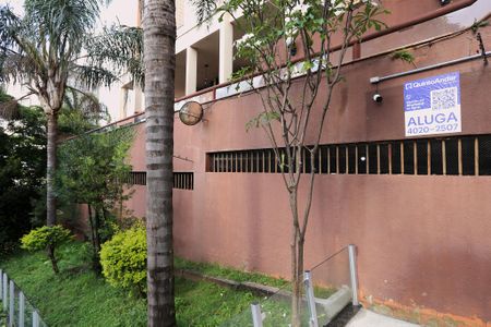 Apartamento para alugar com 170m², 4 quartos e 2 vagasFachada com Plaquinha