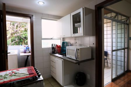 Apartamento para alugar com 170m², 4 quartos e 2 vagasCozinha