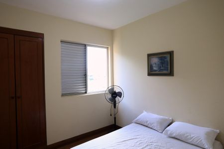 Apartamento para alugar com 170m², 4 quartos e 2 vagasQuarto