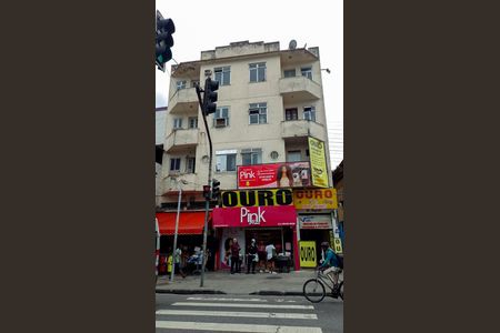 Apartamento para alugar com 70m², 2 quartos e sem vagaFachada