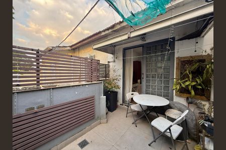 Casa à venda com 80m², 2 quartos e 1 vaga Casa à venda com 80m², 2 quartos e 1 vagaTerraço Quarto 2