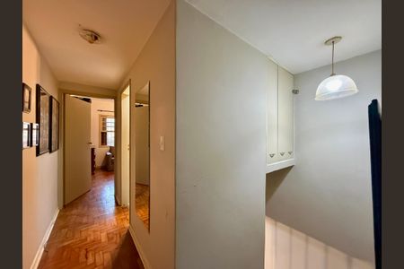 Casa à venda com 80m², 2 quartos e 1 vaga Casa à venda com 80m², 2 quartos e 1 vagaCorredor Quartos