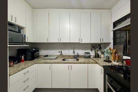 Casa à venda com 80m², 2 quartos e 1 vaga Casa à venda com 80m², 2 quartos e 1 vagaCozinha