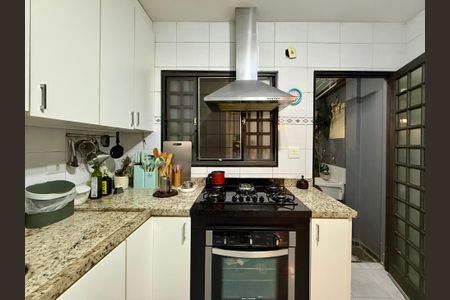 Casa à venda com 80m², 2 quartos e 1 vaga Casa à venda com 80m², 2 quartos e 1 vagaCozinha