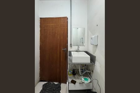 Casa à venda com 278m², 2 quartos e 5 vagasLavabo 