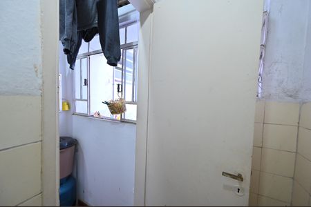 Casa à venda com 70m², 3 quartos e 1 vagaBanheiro de Serviço