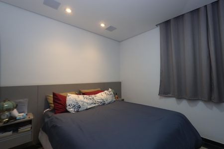 Casa à venda com 275m², 3 quartos e 2 vagasSuíte 1