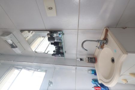 Casa à venda com 275m², 3 quartos e 2 vagasBanheiro da Suíte 1