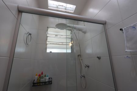 Casa à venda com 275m², 3 quartos e 2 vagasBanheiro da Suíte 2