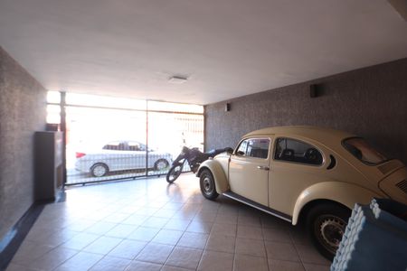 Casa à venda com 275m², 3 quartos e 2 vagasGaragem