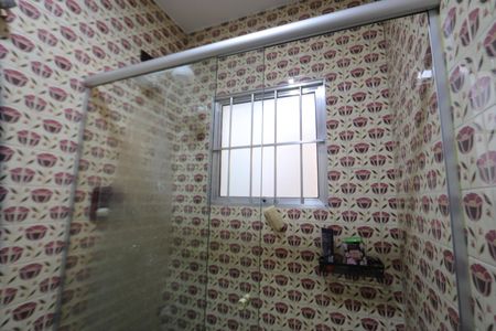 Casa à venda com 275m², 3 quartos e 2 vagasBanheiro Social
