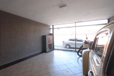Casa à venda com 275m², 3 quartos e 2 vagasGaragem