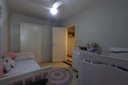 Casa à venda com 275m², 3 quartos e 2 vagasSuíte 2