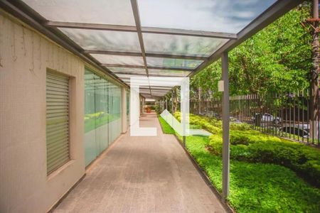 Apartamento para alugar com 98m², 3 quartos e 1 vaga Apartamento para alugar com 98m², 3 quartos e 1 vagaEntrada