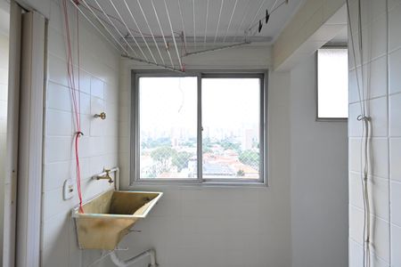 Apartamento para alugar com 98m², 3 quartos e 1 vaga Apartamento para alugar com 98m², 3 quartos e 1 vagaLavanderia
