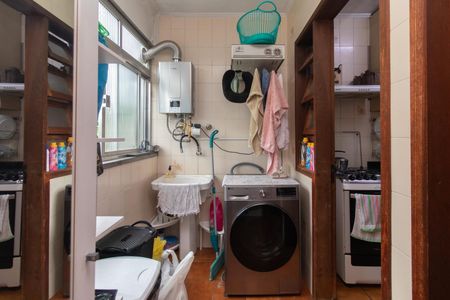 Apartamento à venda com 250m², 3 quartos e 1 vagaÁrea de Serviço
