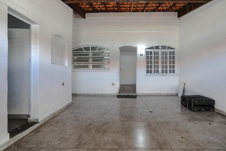 Casa para alugar com 150m², 4 quartos e 1 vagaGaragem