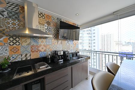 Varanda de apartamento para alugar com 3 quartos, 100m² em Chácara Inglesa, São Paulo