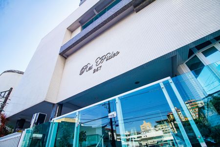 Apartamento para alugar com 80m², 2 quartos e 2 vagas