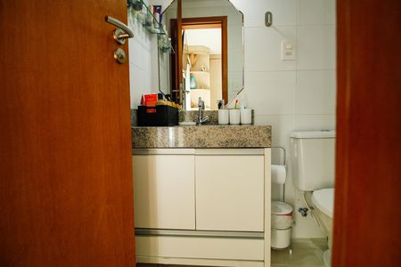 Apartamento para alugar com 80m², 2 quartos e 2 vagas