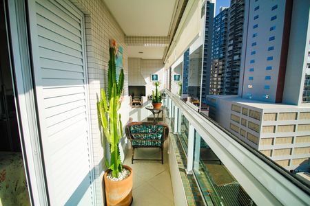 Apartamento para alugar com 80m², 2 quartos e 2 vagas